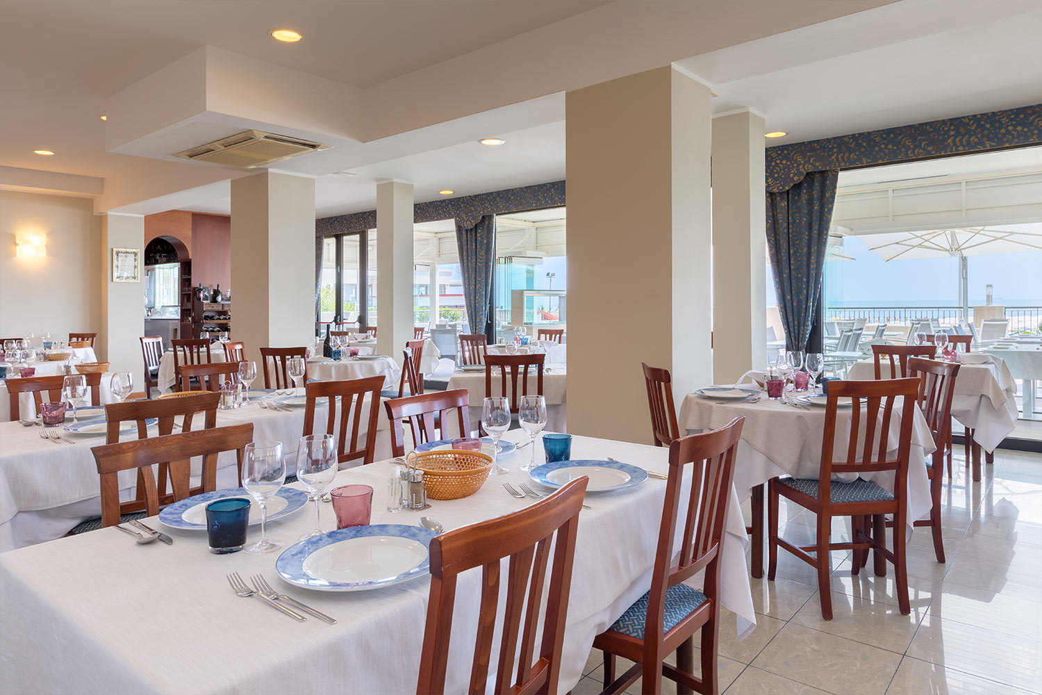 Ristorante frontemare Caorle - Hotel Nettuno 3 stelle superior Caorle